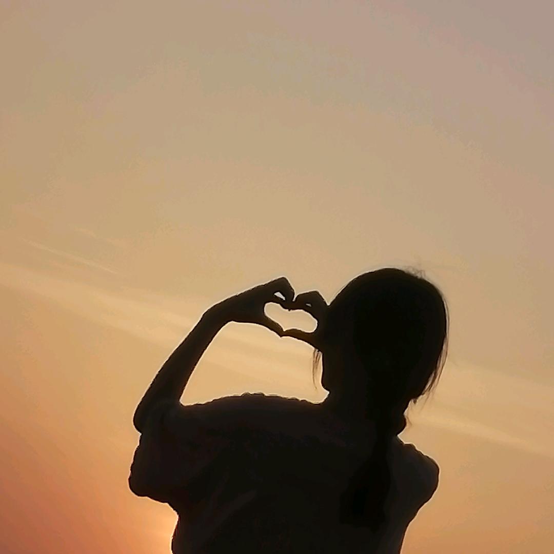 👄(o゜▽゜)o☆👄