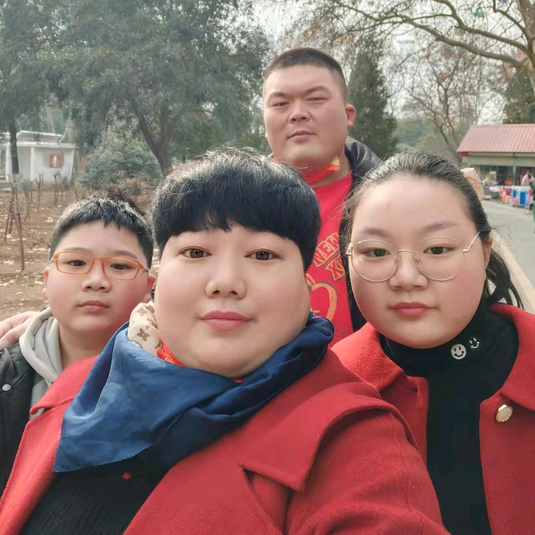 卢明