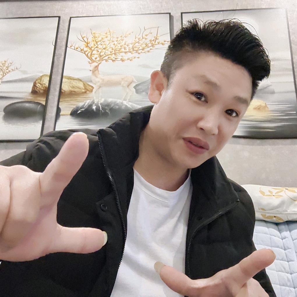 六横李哥