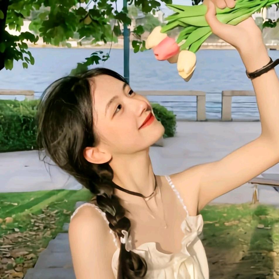 爱吃糖的唐唐