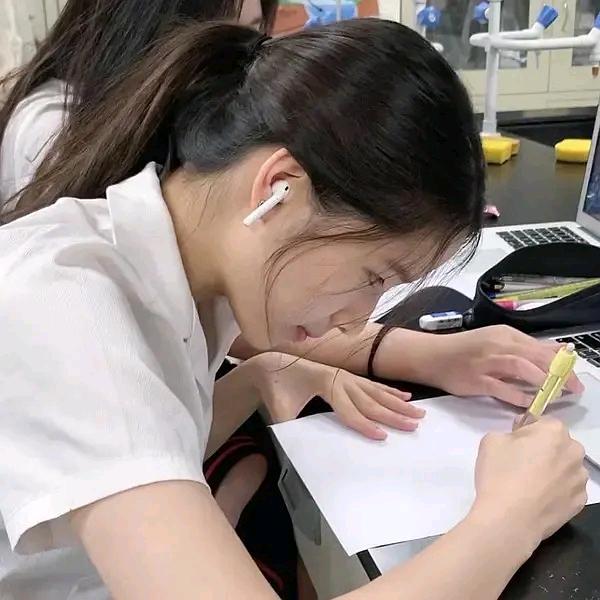 能咬一口吗