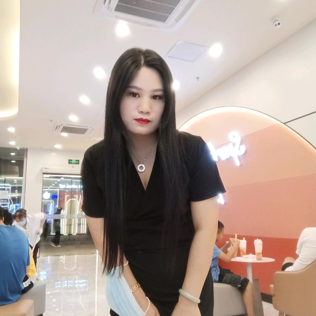 带刺的玫瑰