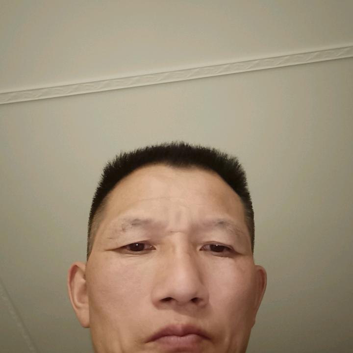 黄