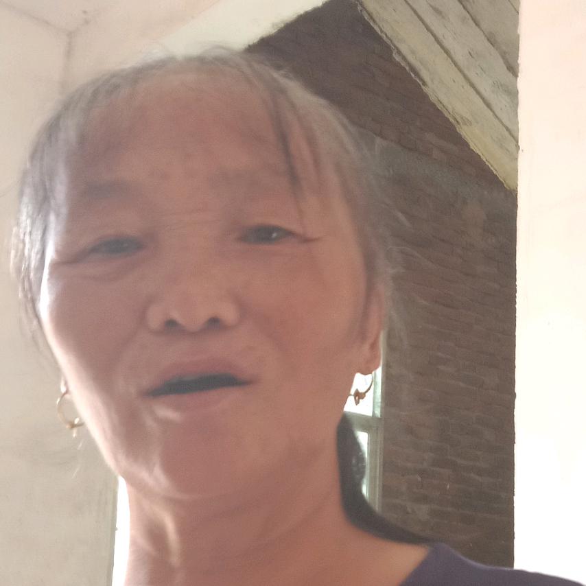 刘伍珠