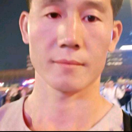 孤独的背影