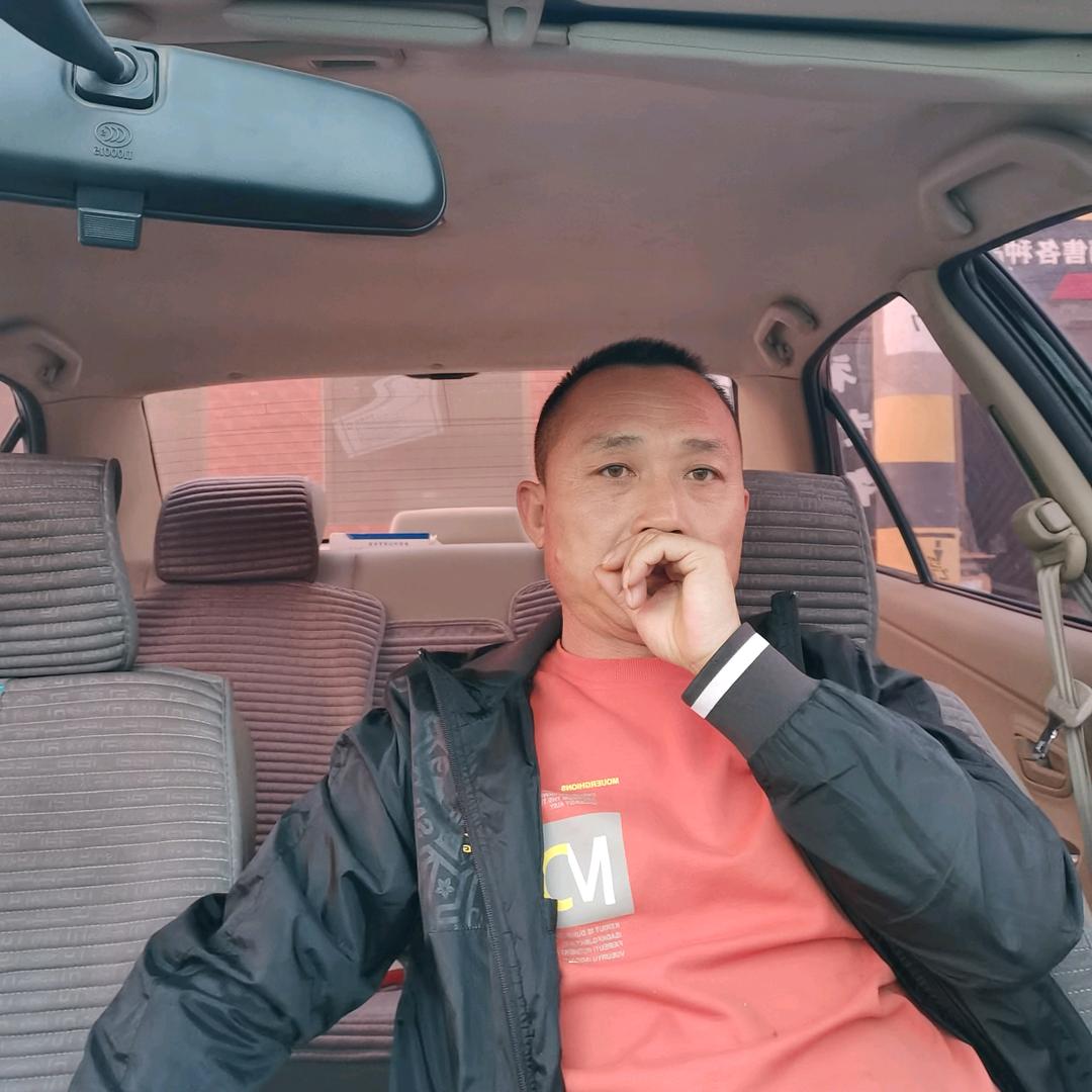 丁社会底线70后大叔