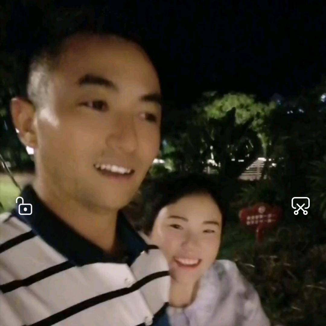 平平淡淡的小夫妻