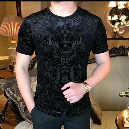 陪着眼泪唱情歌