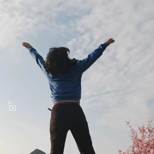 郁金香🌜🌺8⃣0⃣8⃣🎶