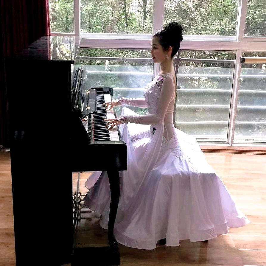 紫水晶李好