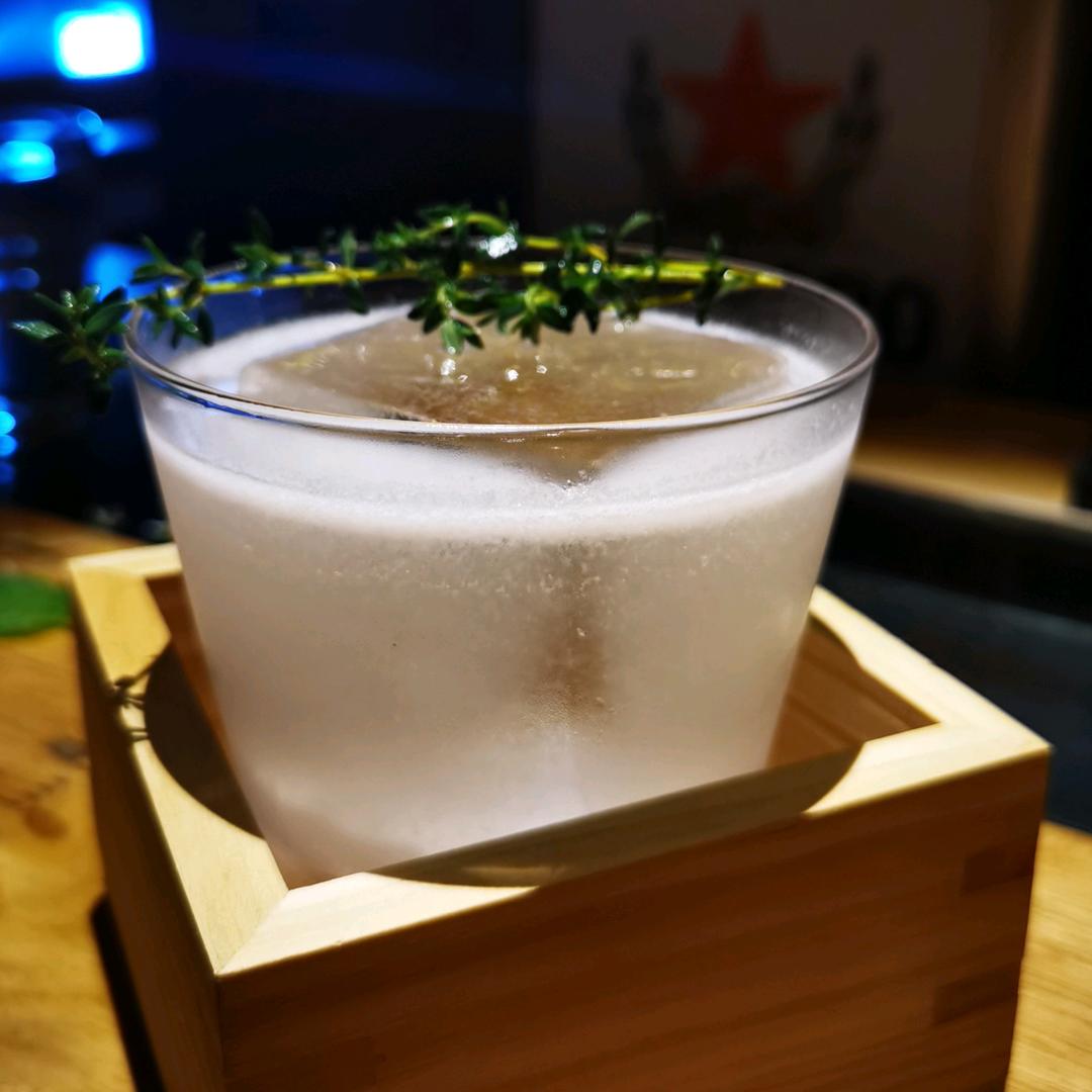屯屯