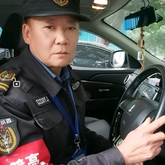 陪你左右