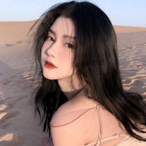 莓莓熊