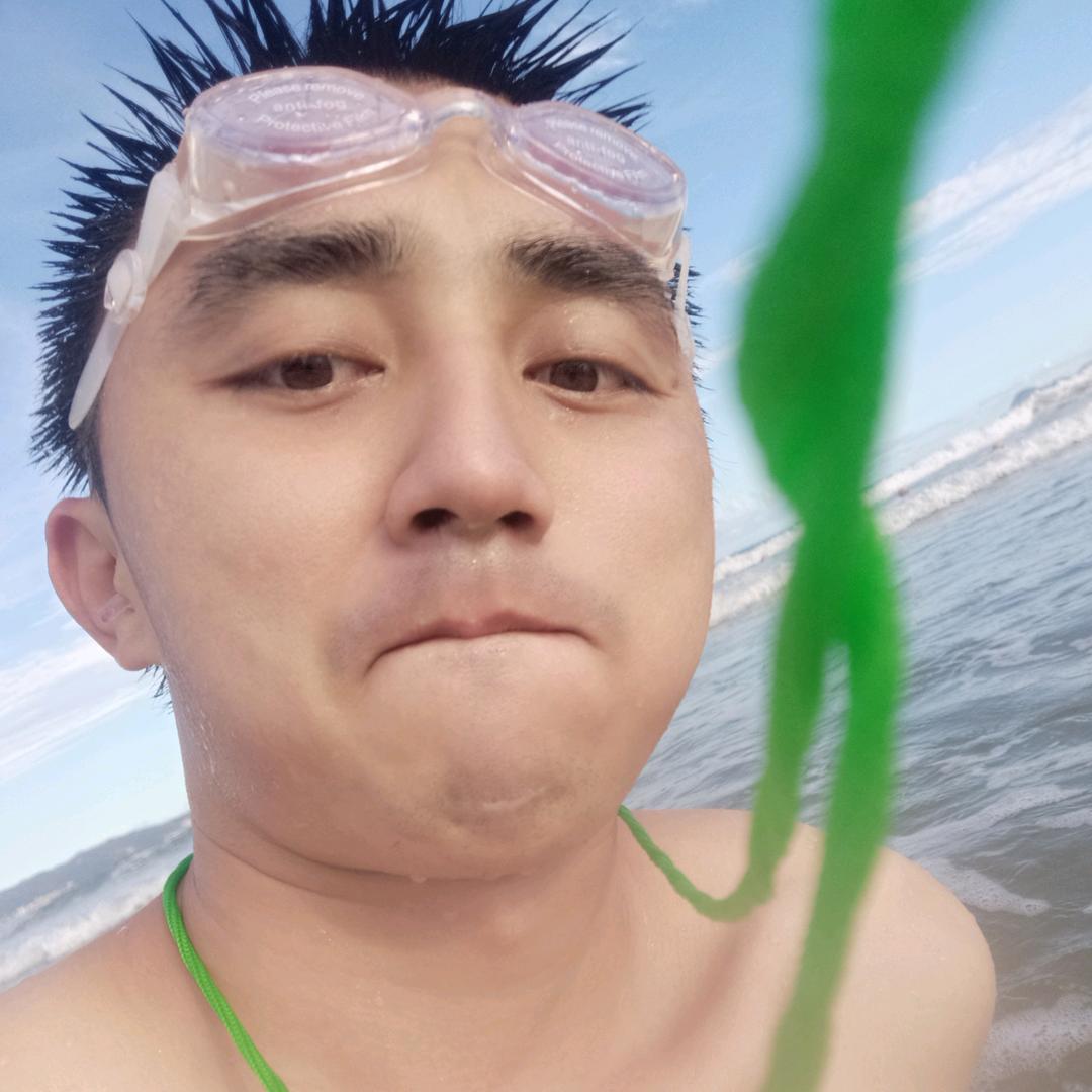 请叫我，莫先生