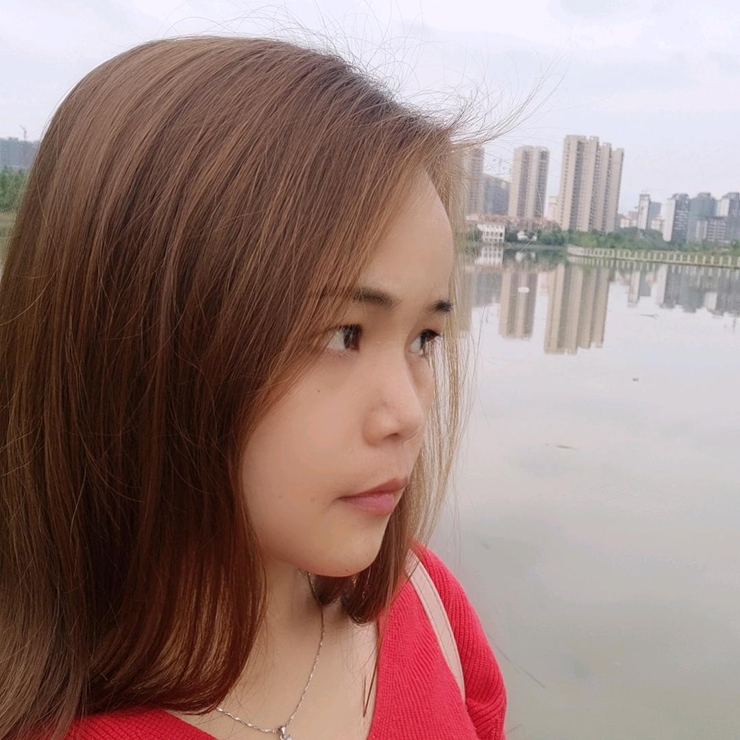 开心潇潇乐🦋