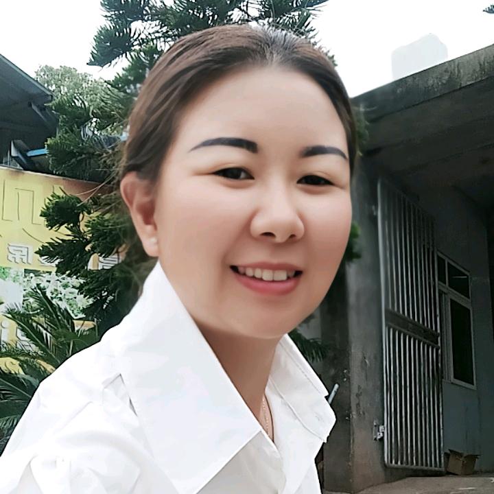 艳子（光头强老婆)