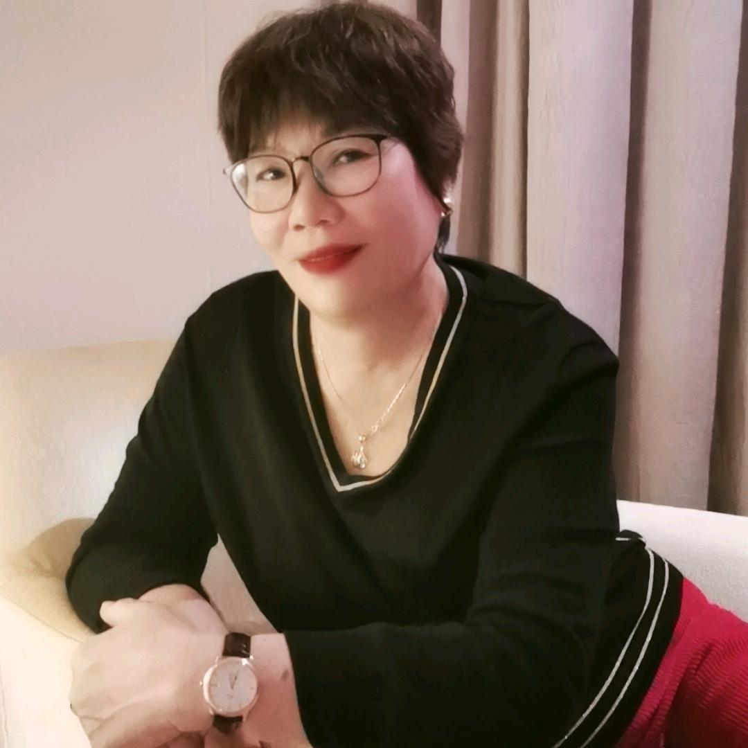海南三亚黎妹走进非洲