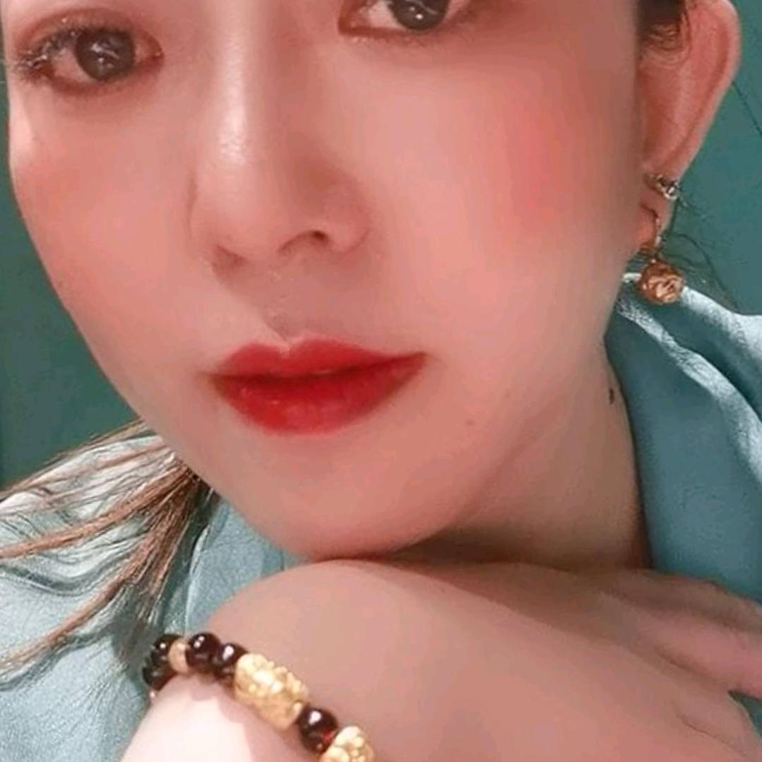 红姐，《有故事的人》