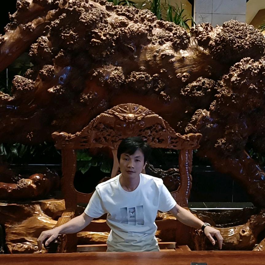 A石头。
