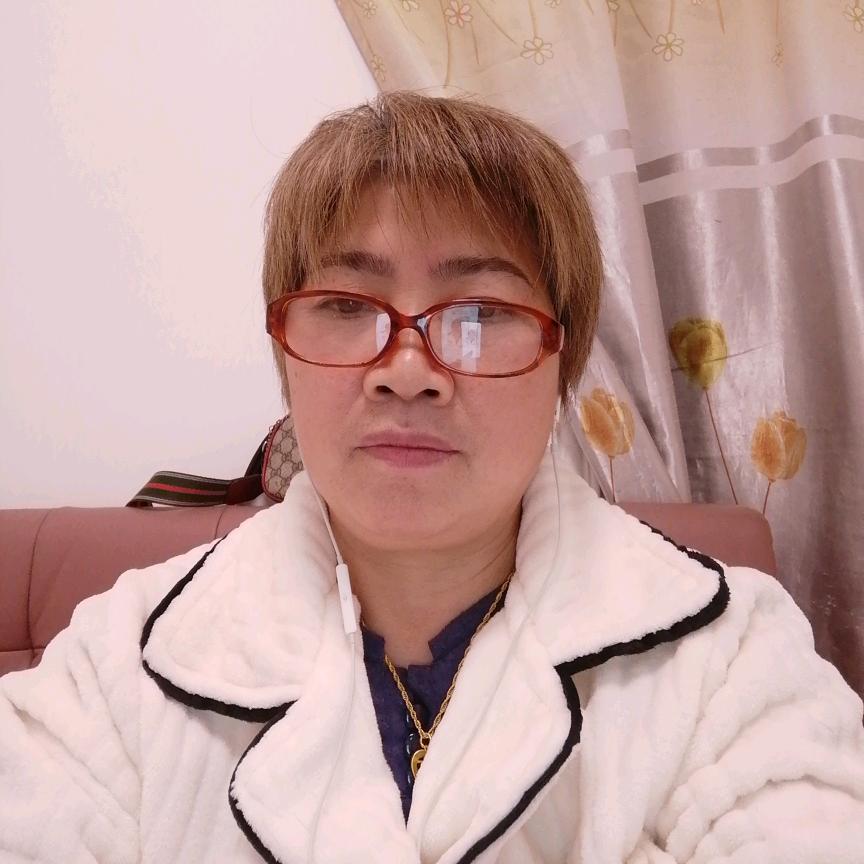 麦富琼