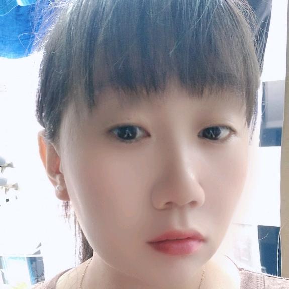 盈莹