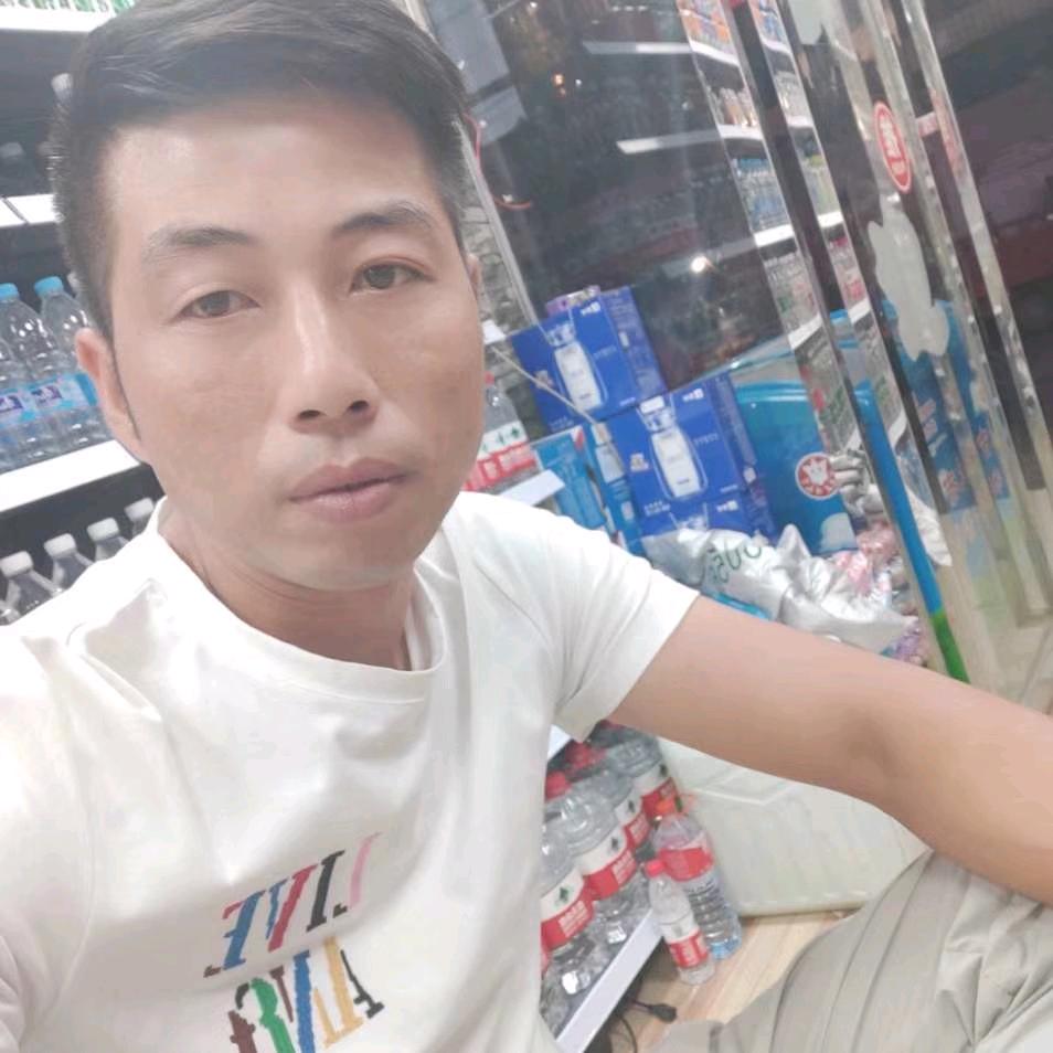 何光强，贵阳市，购销大猪，母猪