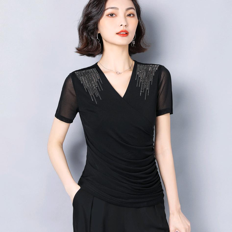 悦岚枫服装店