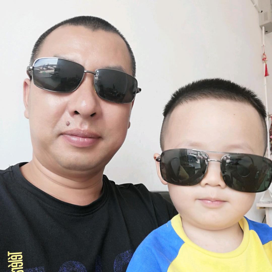 重庆荣昌.荣耀二手车行