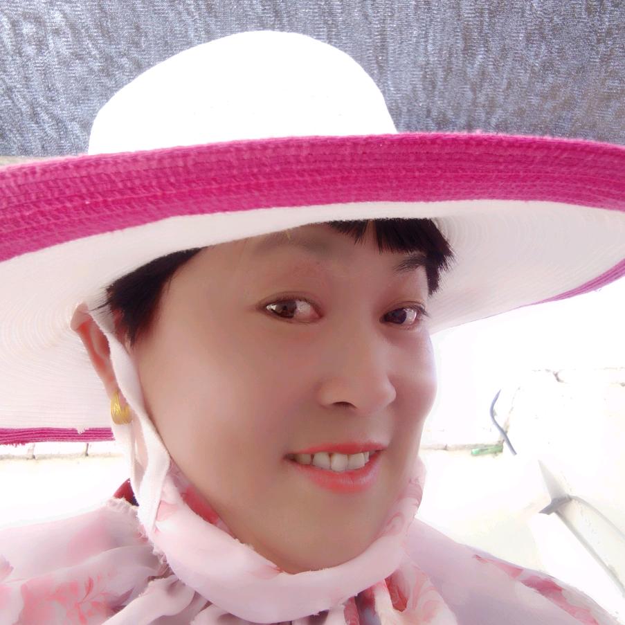 甜蜜为伴 卖草鸡蛋1517827426