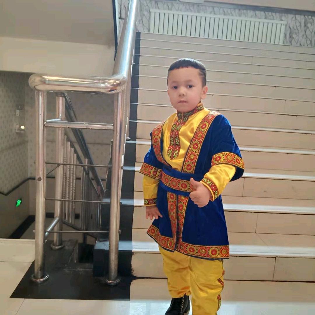 爱情💓都是假的