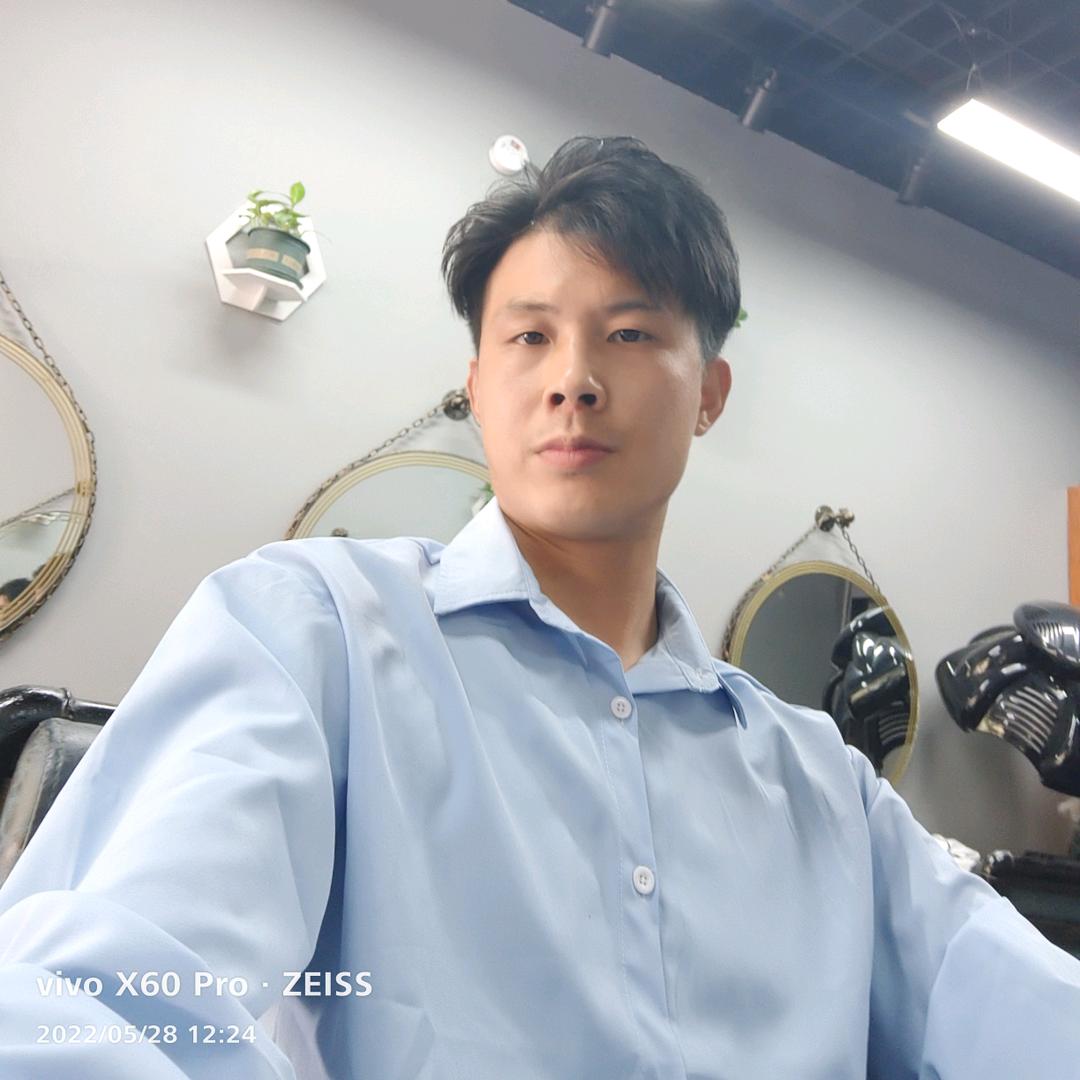 阿木    美发