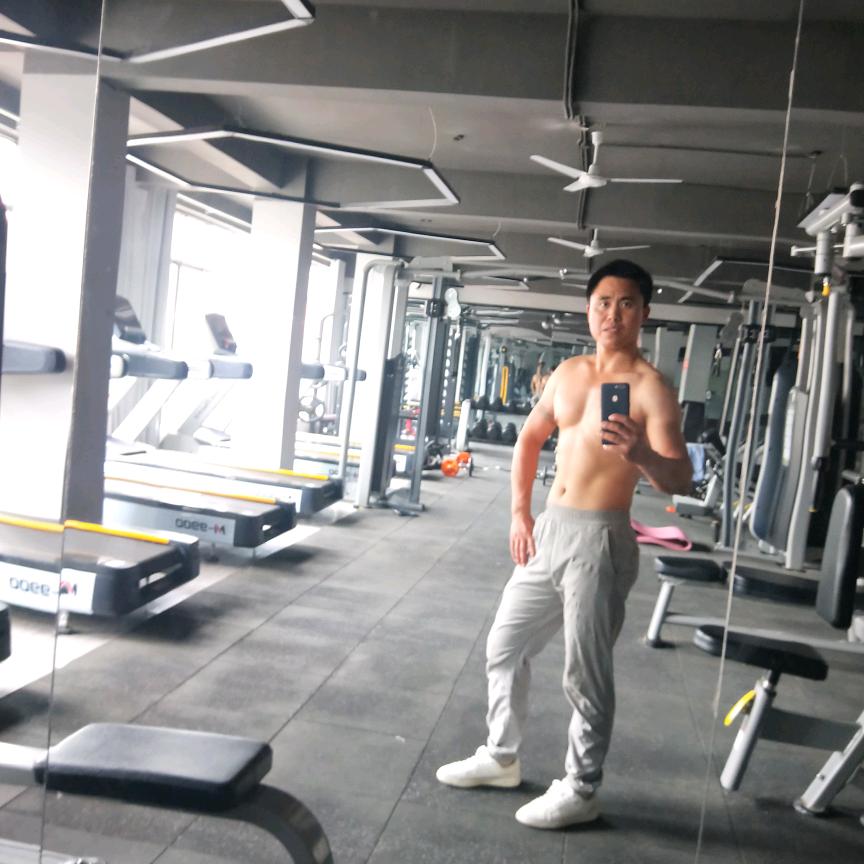 一生征战💪（战哥）