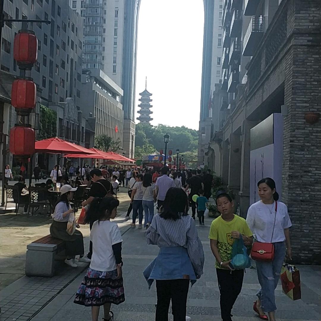 阳光，灿烂