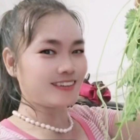 梅红