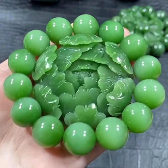 畅果和田玉