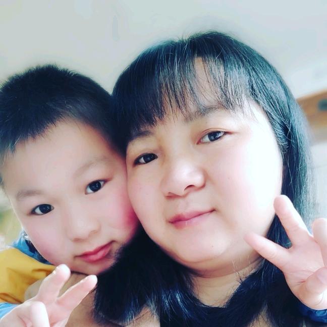 1558661872做水电卫浴的小姐姐