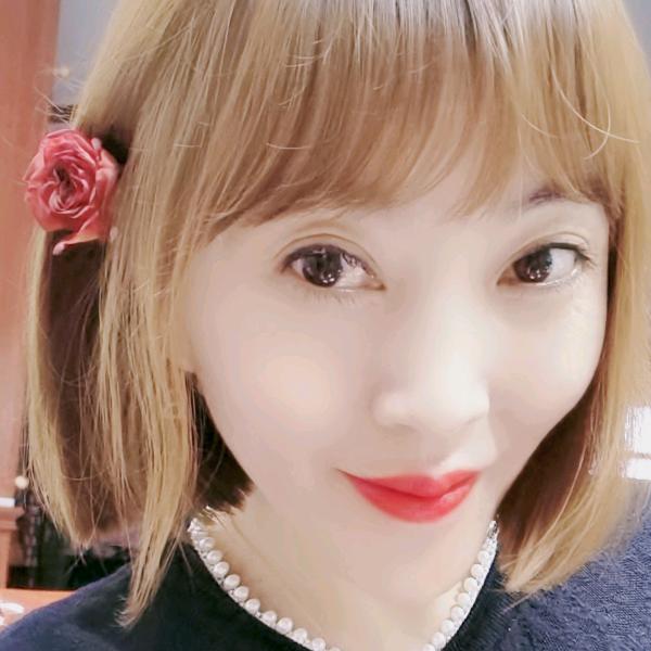 请叫我四小姐