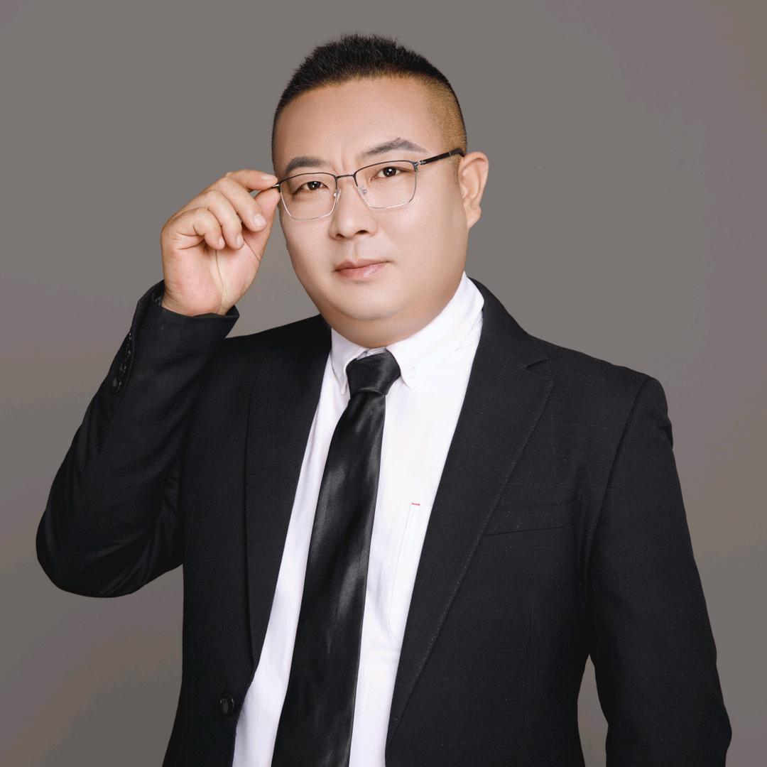 晋城育才驾校校长宋良刚（无人机执照）