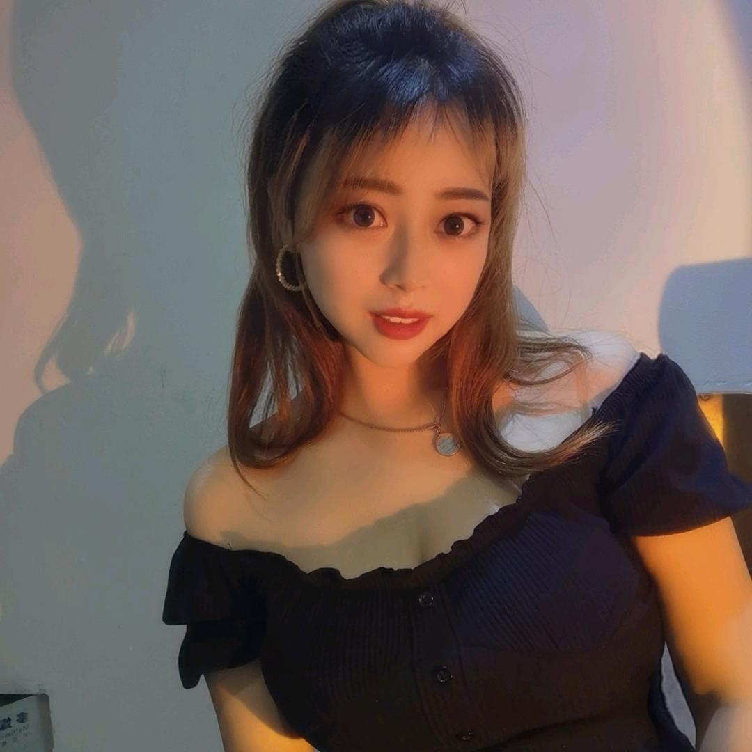 月亮心动了💕