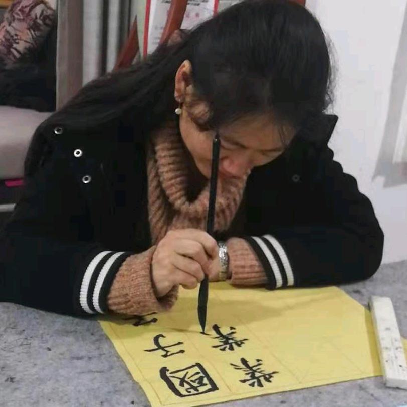 倩