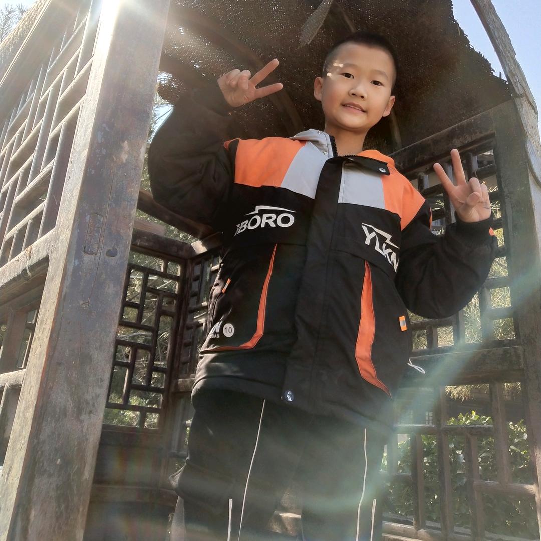 凡凡奶奶