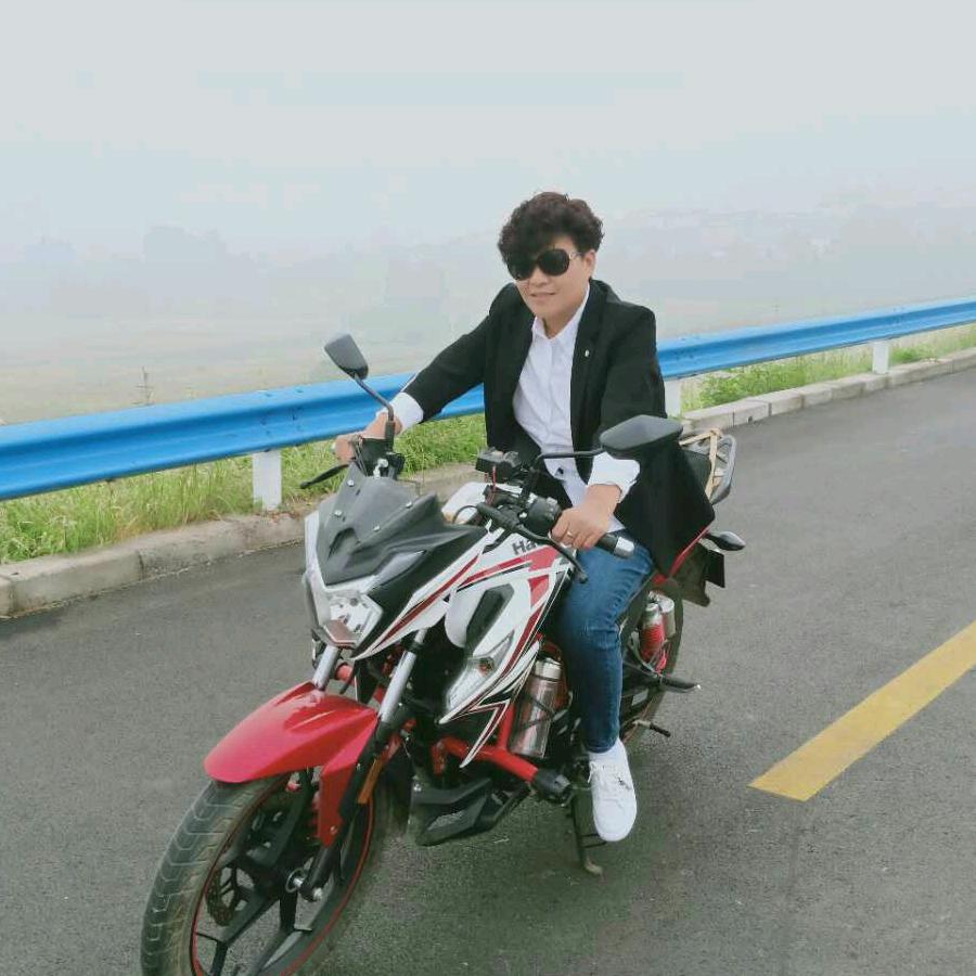 红酒冒泡