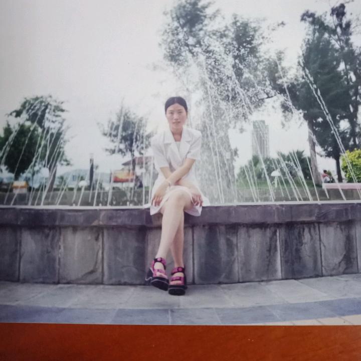 阿莲