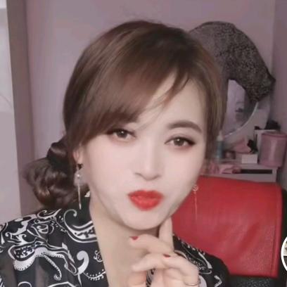摩仙女