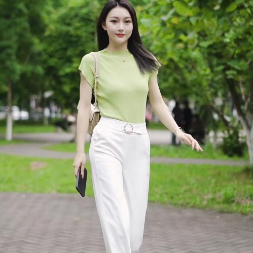 丽莉雅服饰店工厂店奋斗版