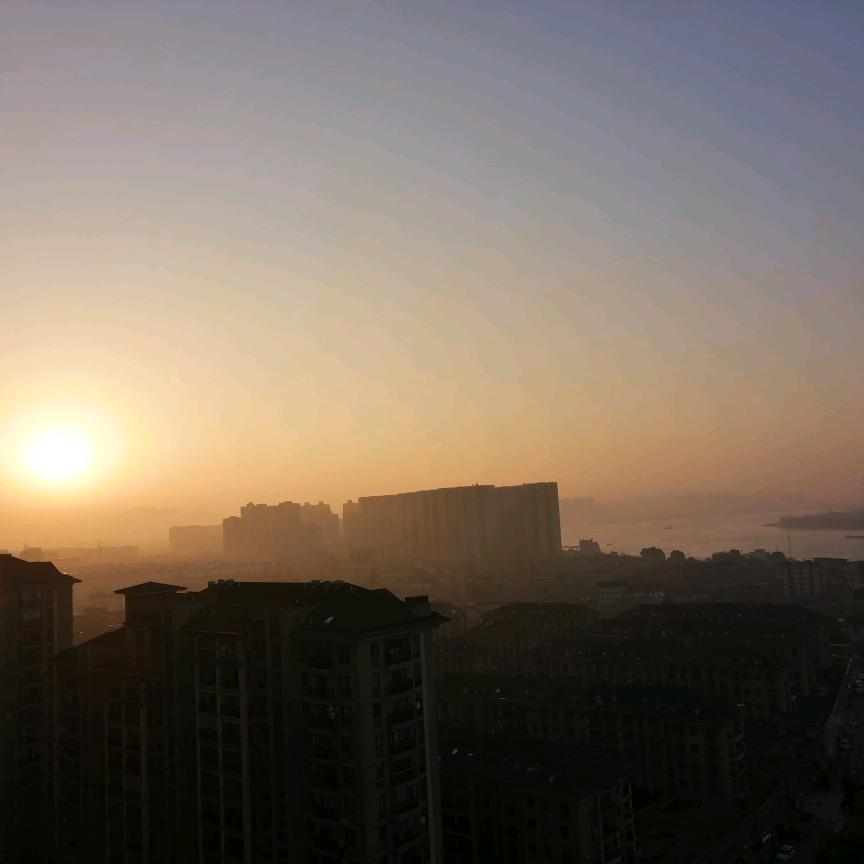 这个冬天有点冷