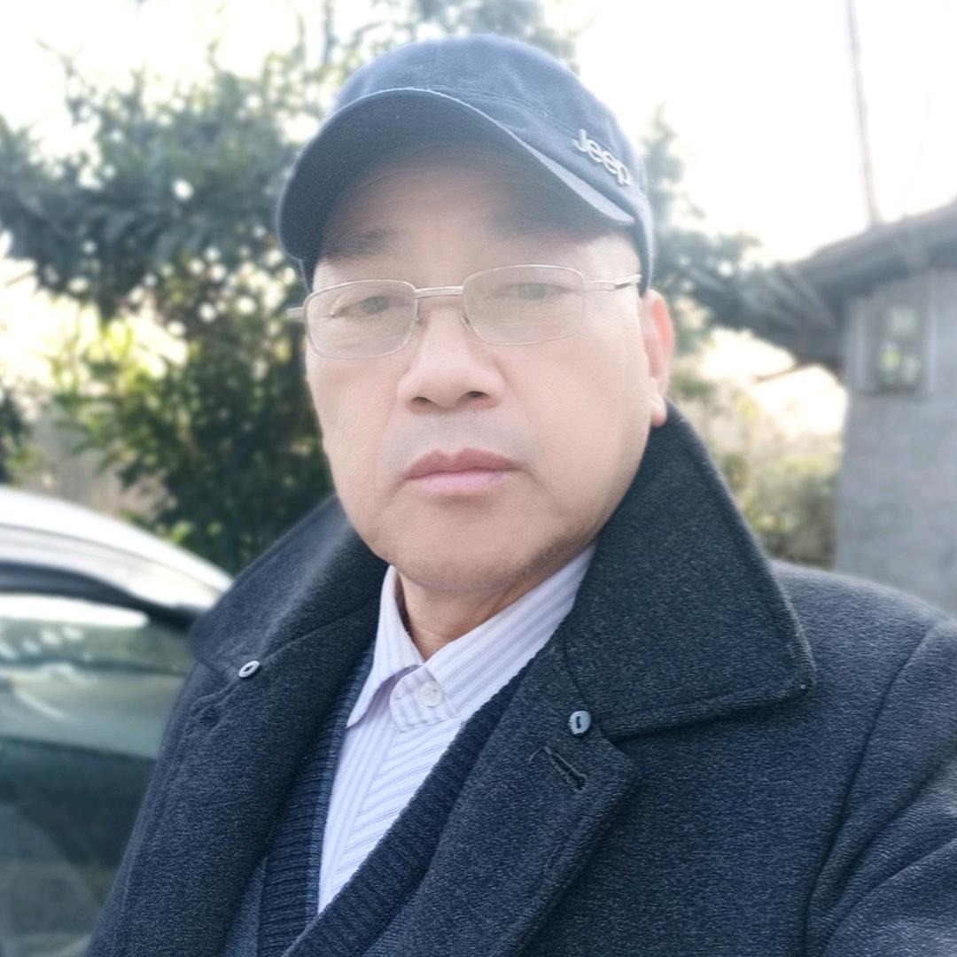逗笑鲁歌