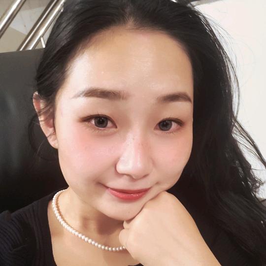 梁婉亲