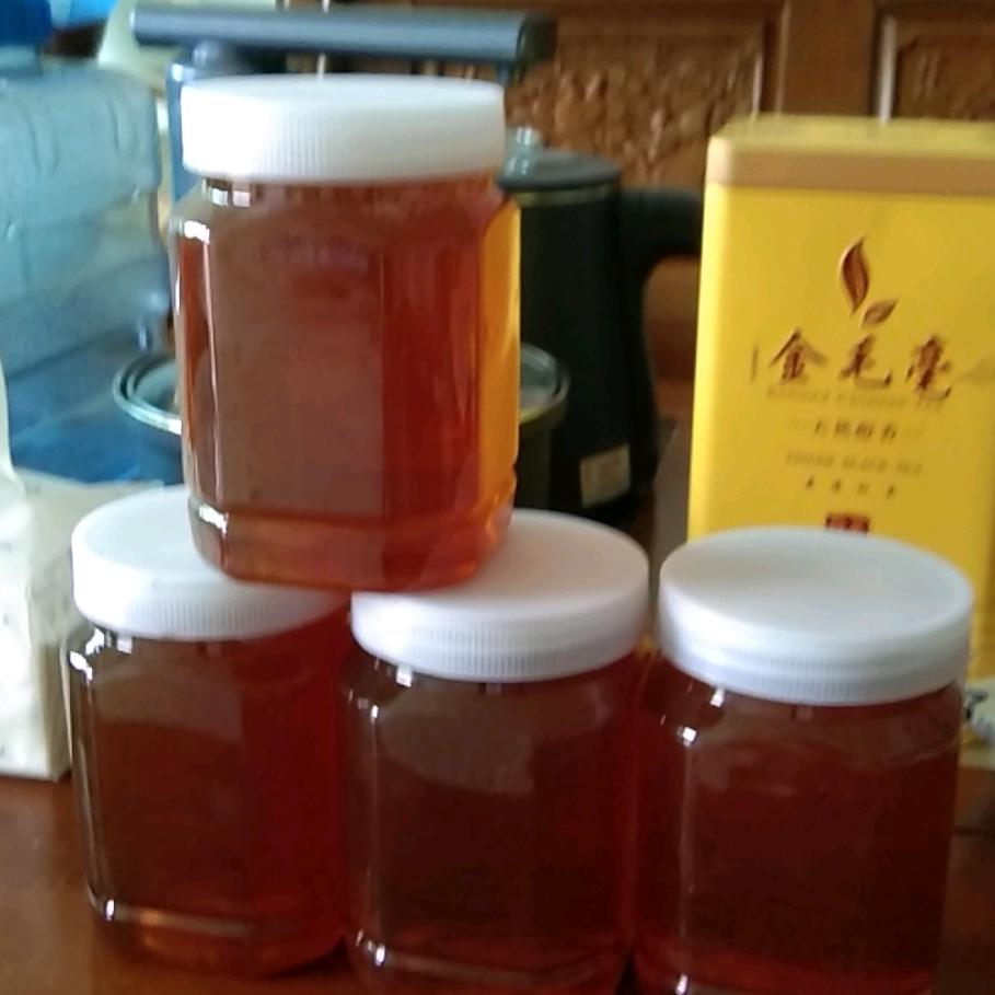 李安利蜂蜜`、本人单身、30