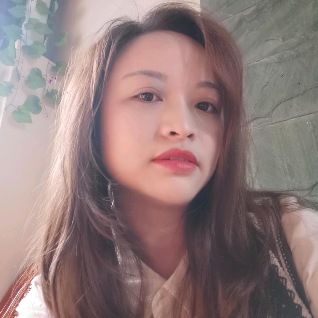 那一抹💋微笑😊